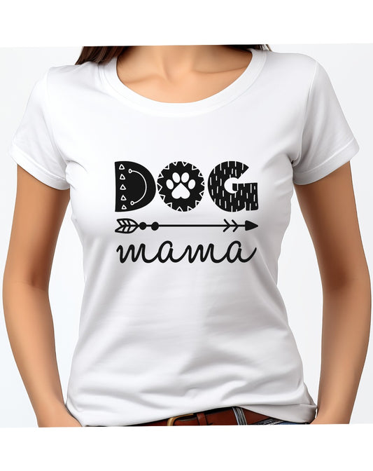 T-shirt personalizzata con frase "Dog Mom"