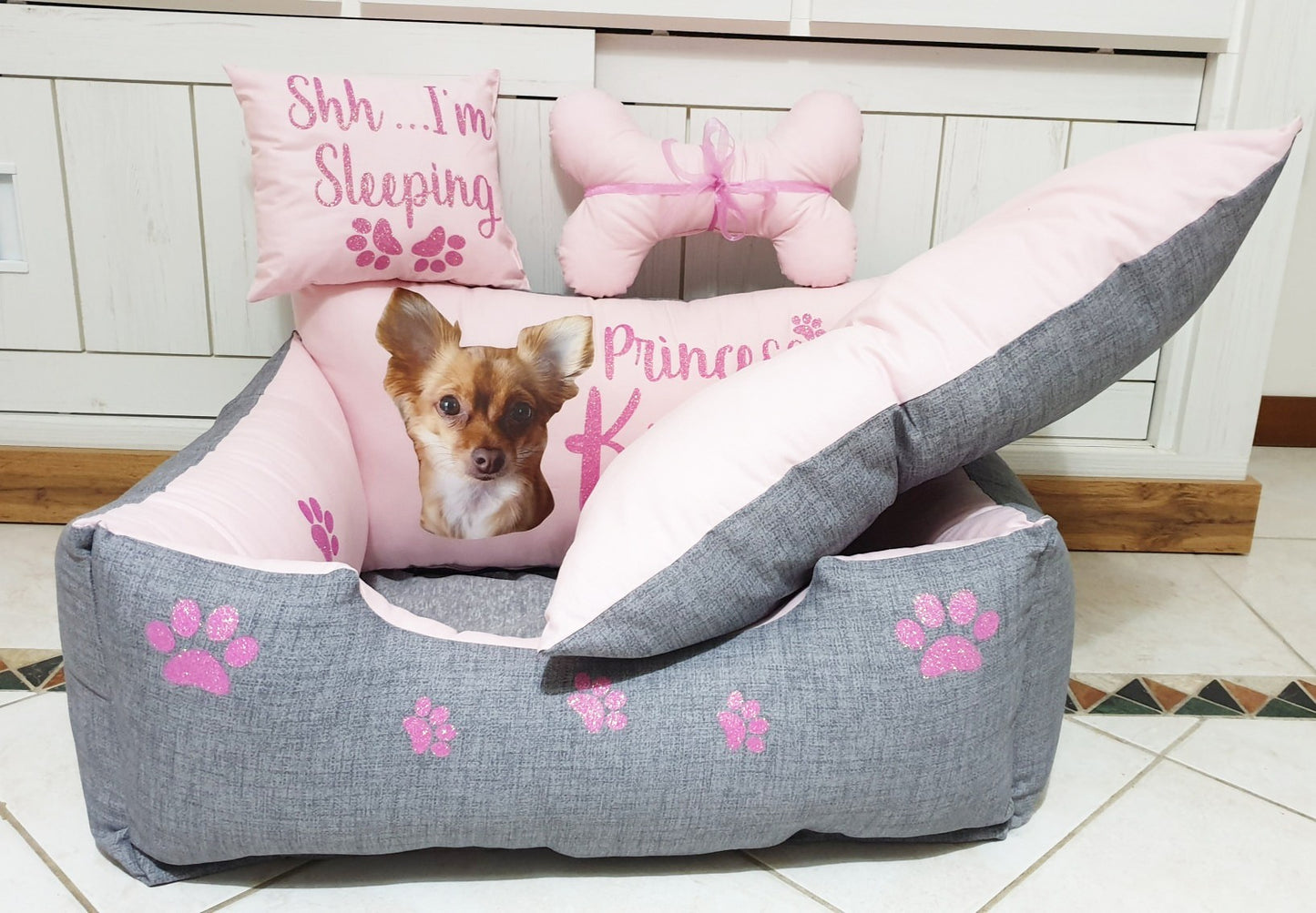 Personalisierter Glitzer-Zwinger für GlitterPink-Hund